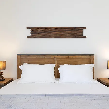 2 Bedroom Woodhouse By Blue Holidays Charjah Extérieur photo