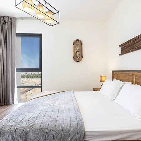 2 Bedroom Woodhouse By Blue Holidays Charjah Extérieur photo