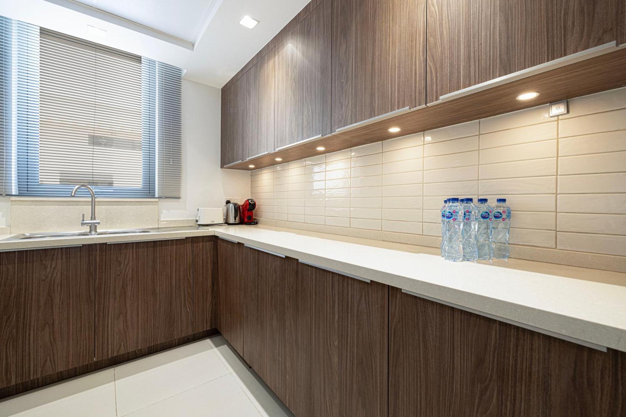 Appartement 2 Bedroom Woodhouse By Blue Holidays Charjah