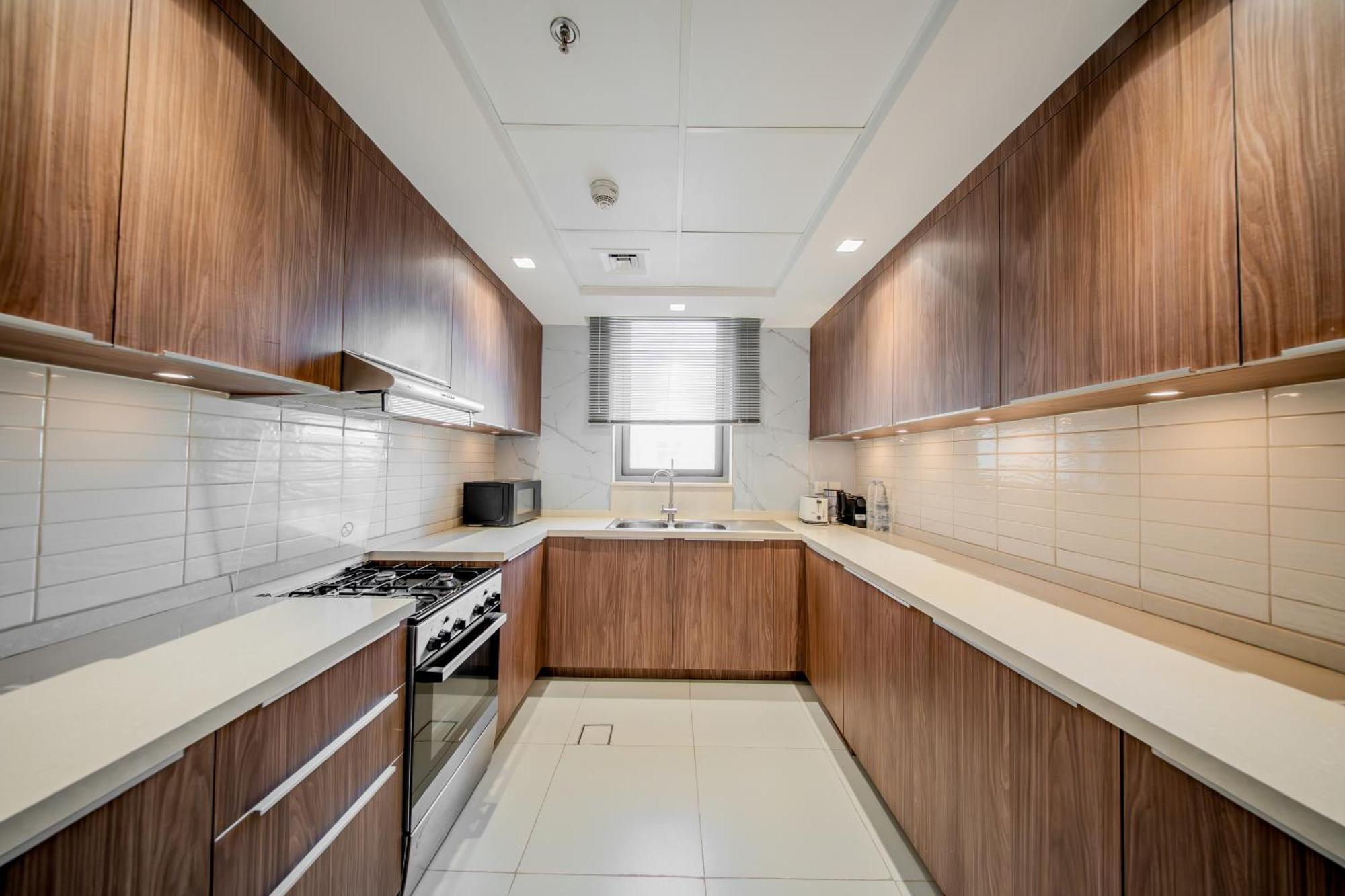 2 Bedroom Woodhouse By Blue Holidays Appartement Charjah